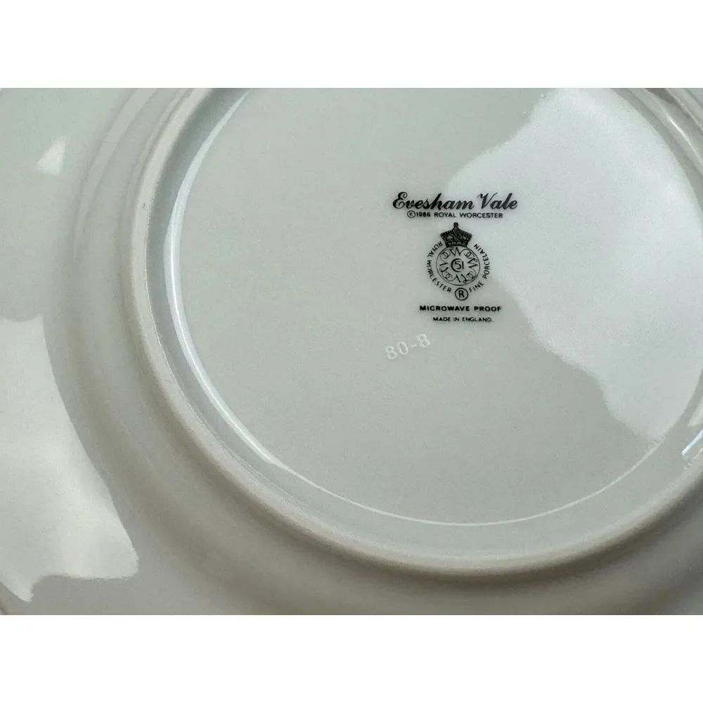 Royal Worcester Evesham Vale 5 Piece Place Setting NEW Fine English PorcelainTea
